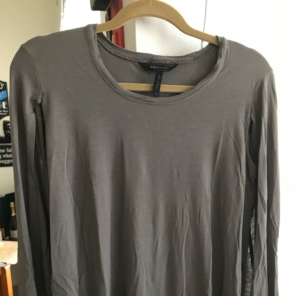 BCBG bat wing knit top